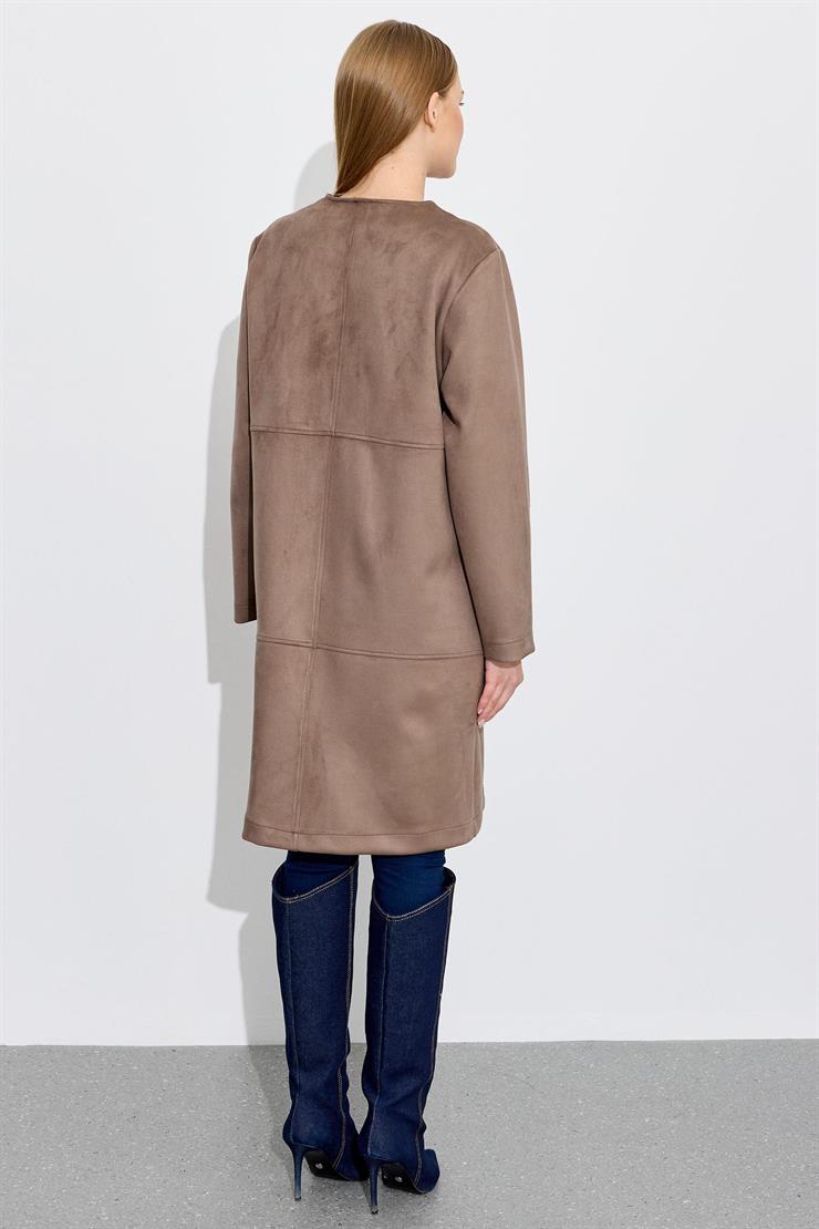 Nakış Detaylı Süet Kap VİZON