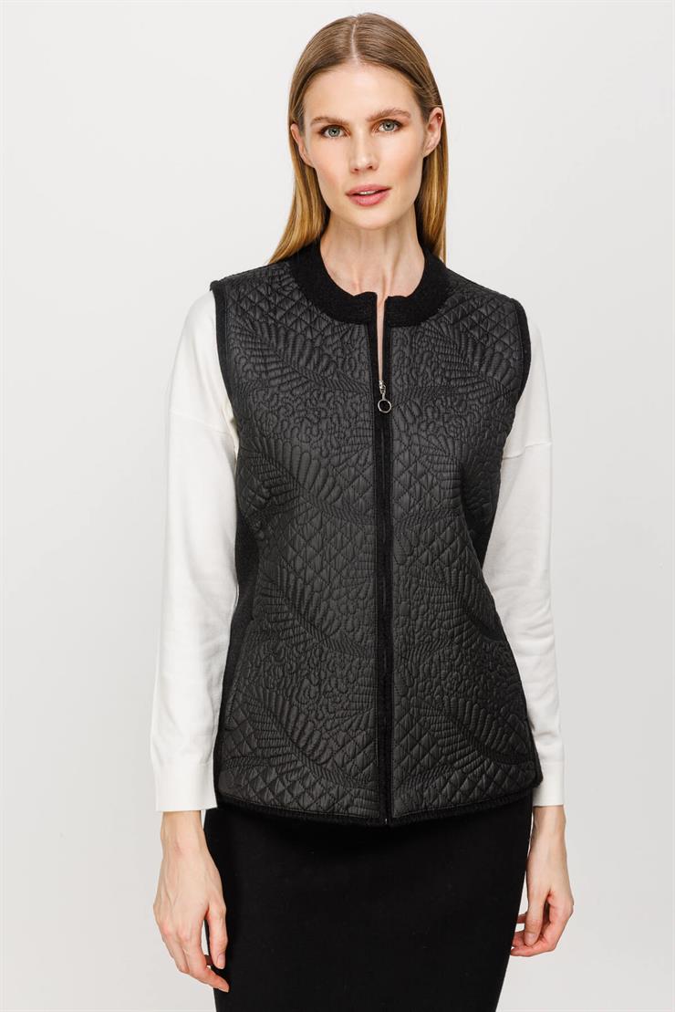 Nakışlı Kapitone Kombinli Triko Yelek-SİYAH