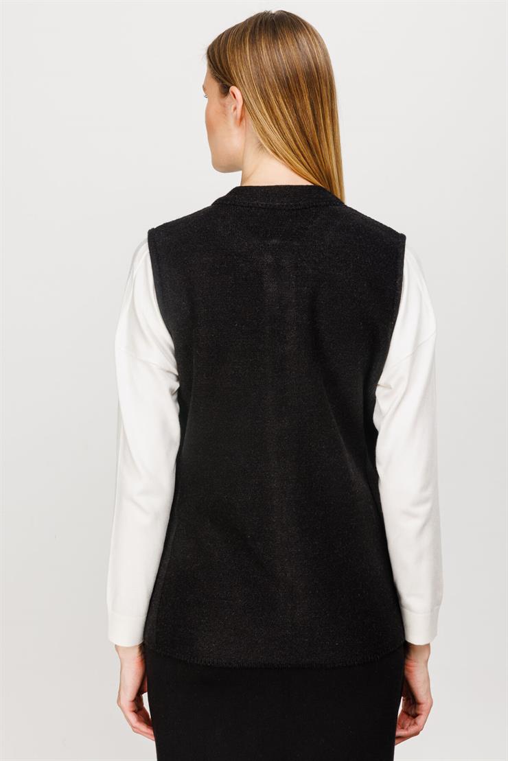 Nakışlı Kapitone Kombinli Triko Yelek-SİYAH