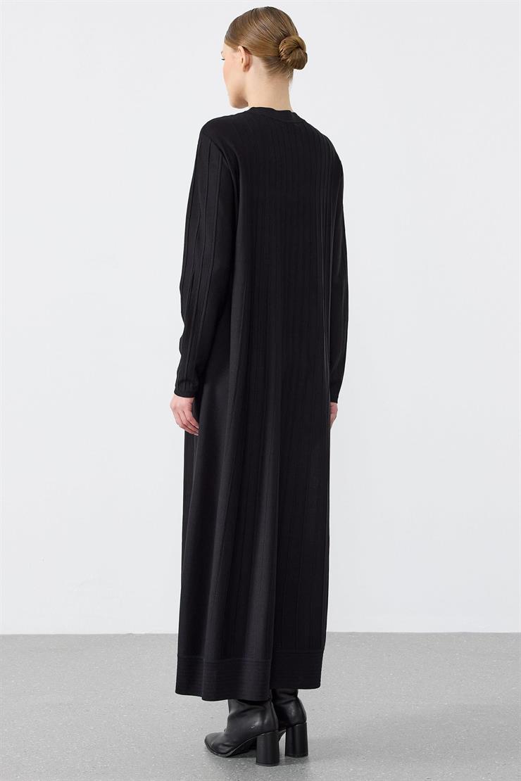 Nervür Detaylı Rayon Elbise SİYAH
