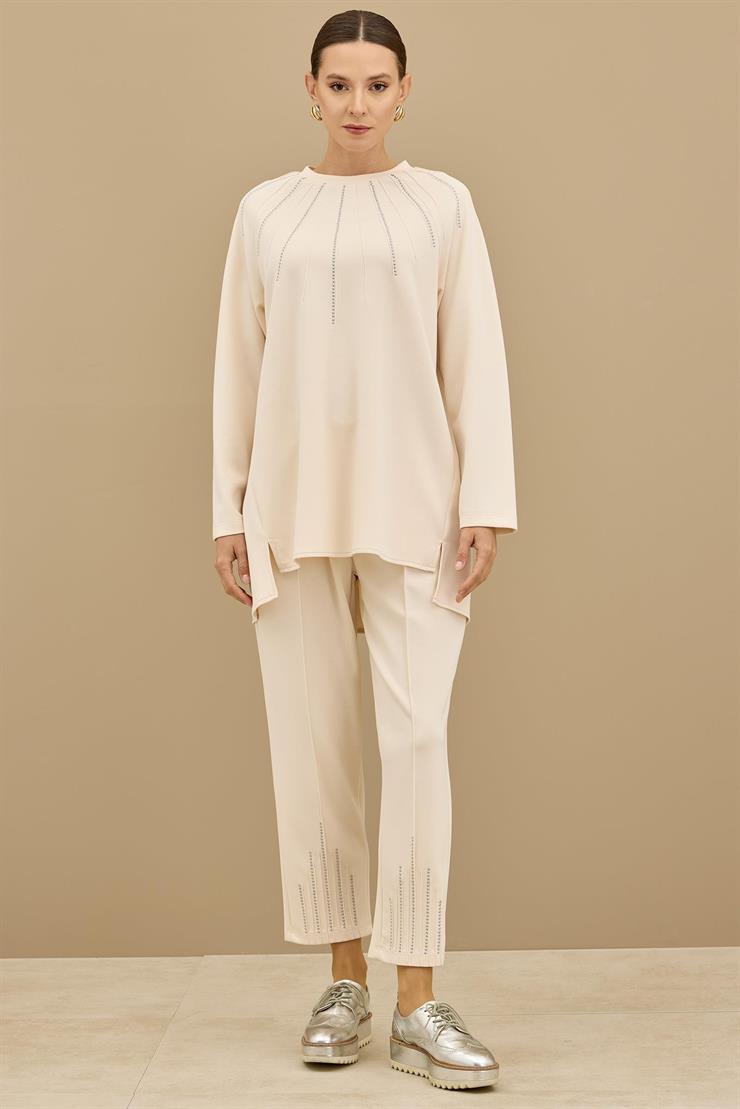 Nervürleri Metal Drop Süslemeli Takım BEJ