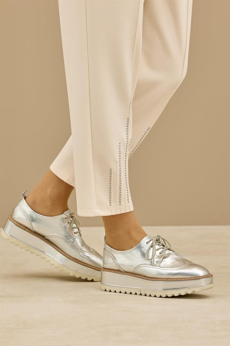 Nervürleri Metal Drop Süslemeli Takım BEJ