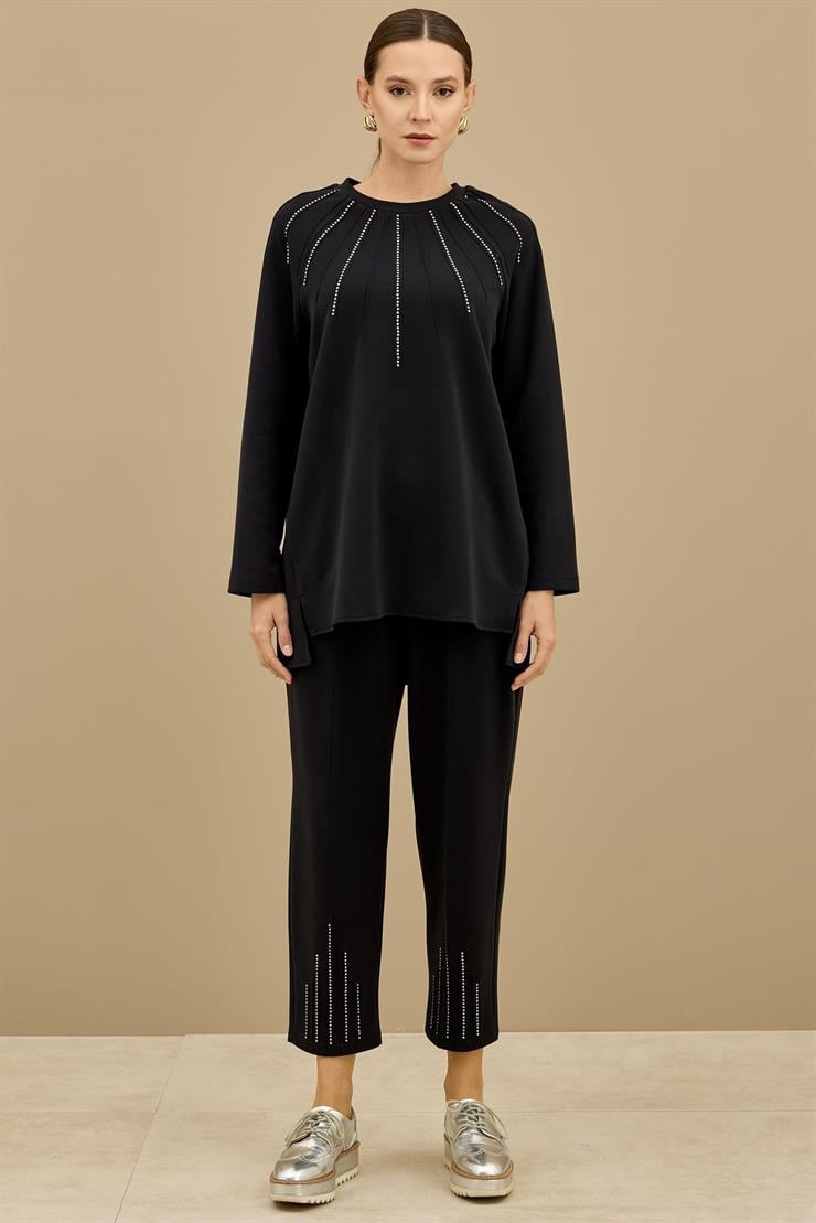 Nervürleri Metal Drop Süslemeli Takım SİYAH