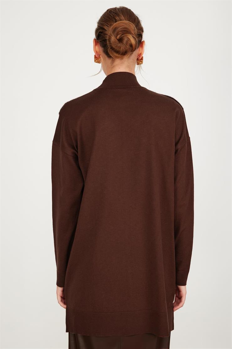 ÖNÜ V MİNK DETAYLI TRİKO TUNİK KAHVE