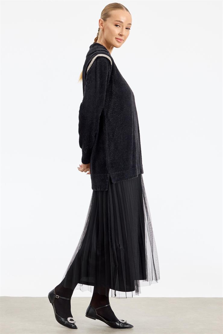 Omuzları Taş Detaylı Tunik SİYAH