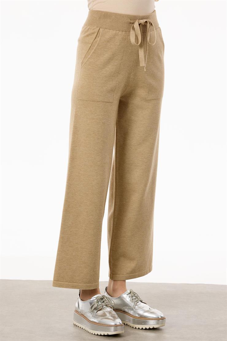 Önü Geometrik Payetli Pantolonlu Triko Takım HAKİ