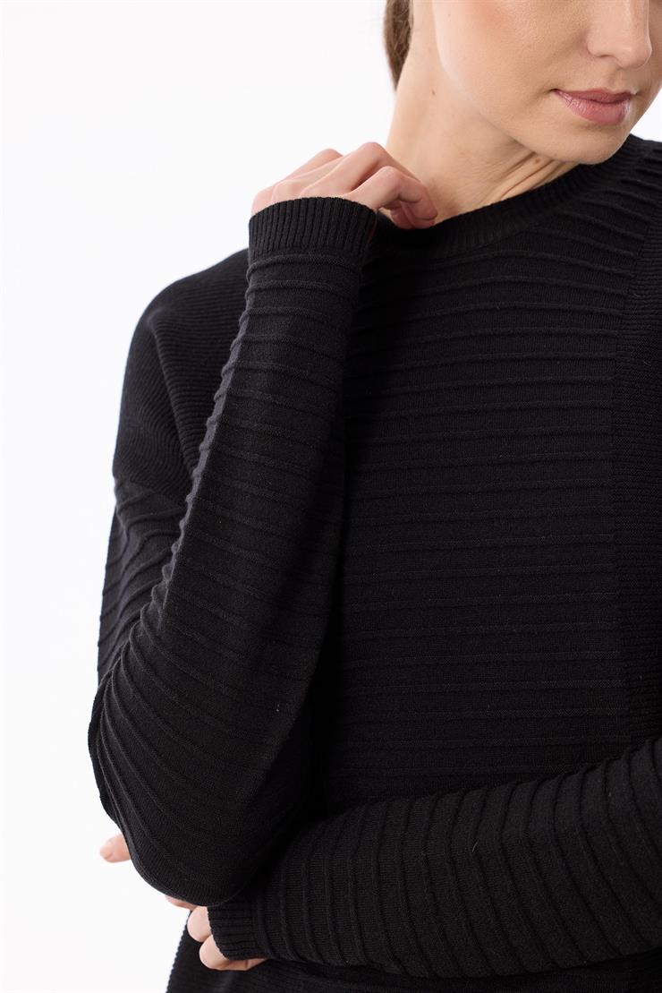 Örgü Detaylı Rayon Tunik SİYAH