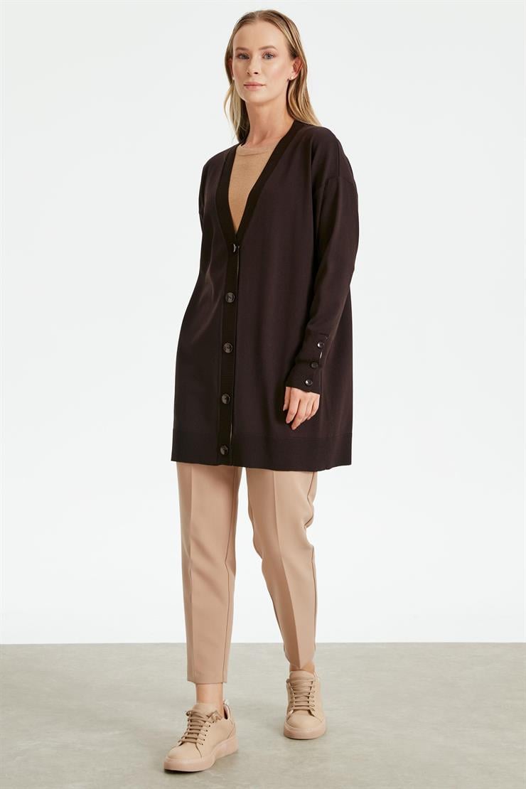 PATI VE KOLU ÇİZGİ DETAYLI RAYON HIRKA KAHVE