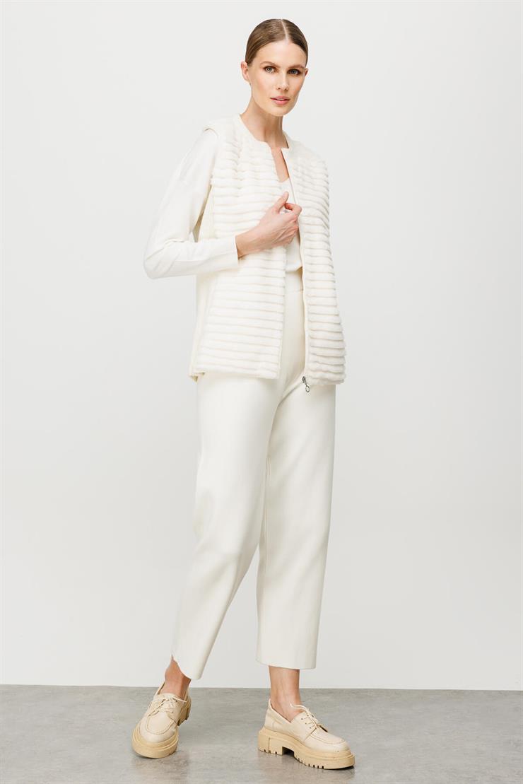 Peluş Kombinli Fermuarlı Triko Yelek-EKRU