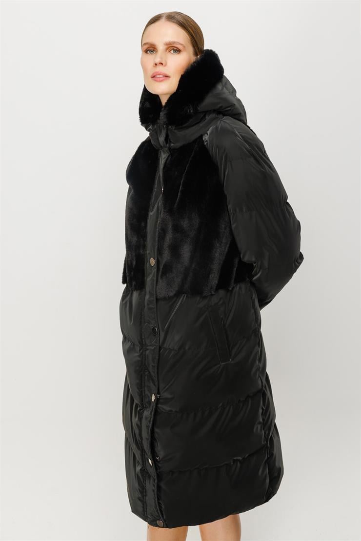 Peluş Kombinli Kapüşonlu Kapitone Mont-SİYAH