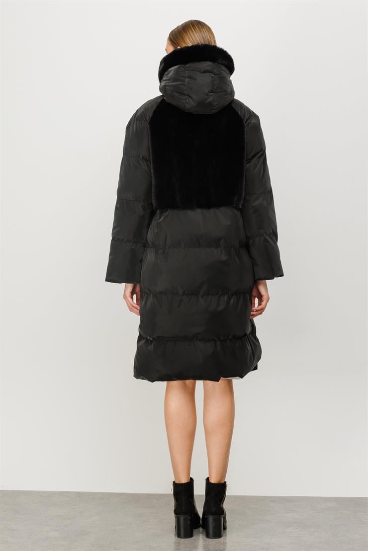 Peluş Kombinli Kapüşonlu Kapitone Mont-SİYAH