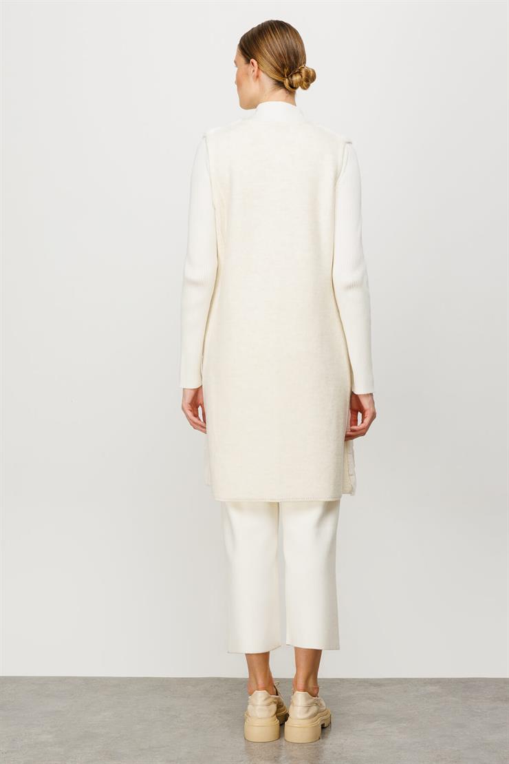 Peluş Kombinli Uzun Triko Yelek-EKRU