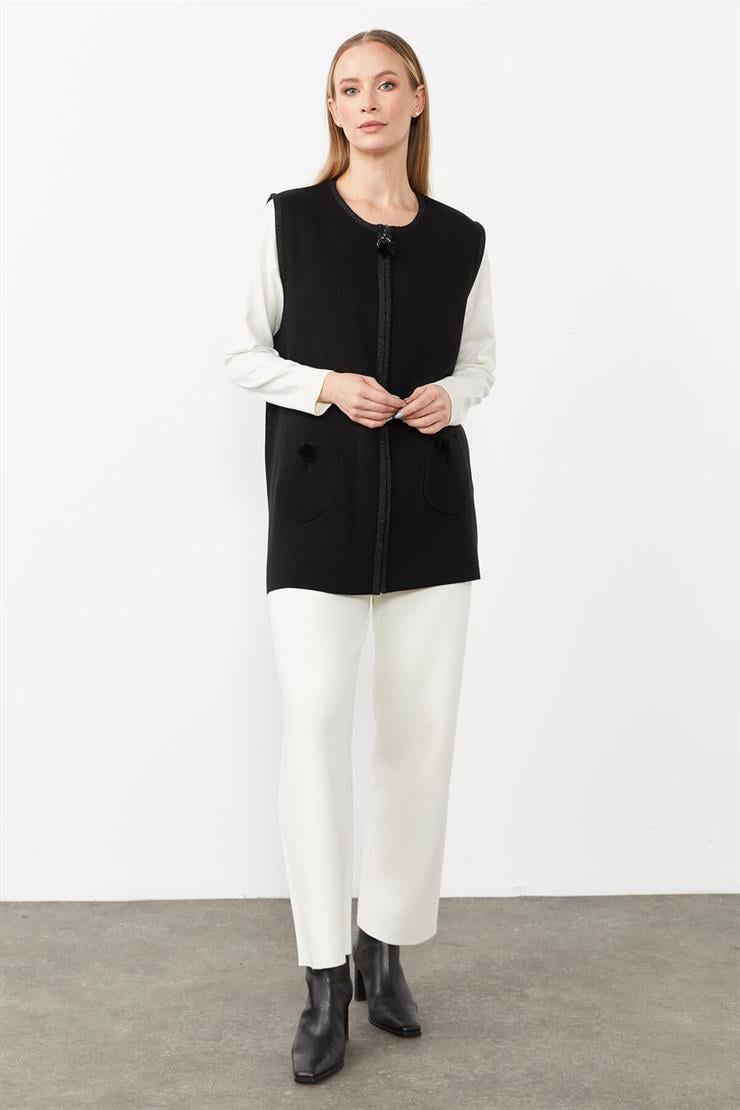 Ponponlu Yelek-SİYAH