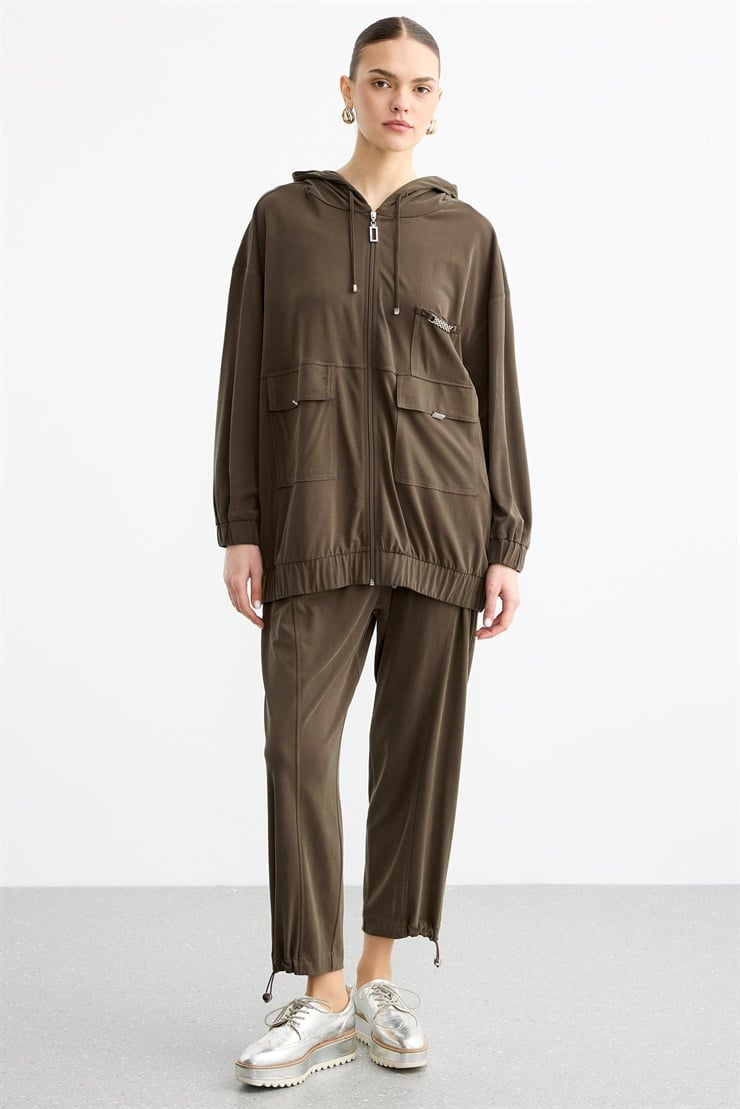 Rahat Kesim Kapüşonlu Metal Taşlı Üst Ve Pantolon Takım KAHVE