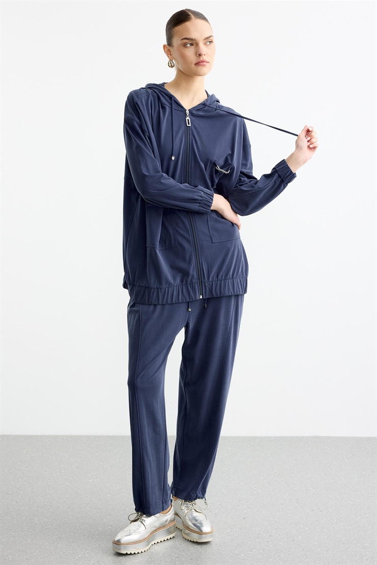 Rahat Kesim Kapüşonlu Metal Taşlı Üst Ve Pantolon Takım LACİVERT