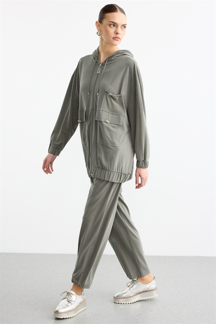 Rahat Kesim Kapüşonlu Metal Taşlı Üst Ve Pantolon Takım YEŞİL