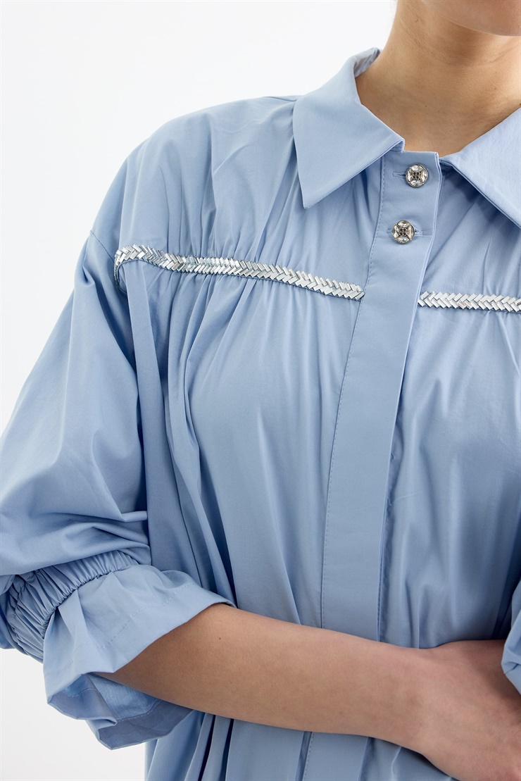 Taşlı Şeritli Büzgü Detaylı Gömlek MAVİ