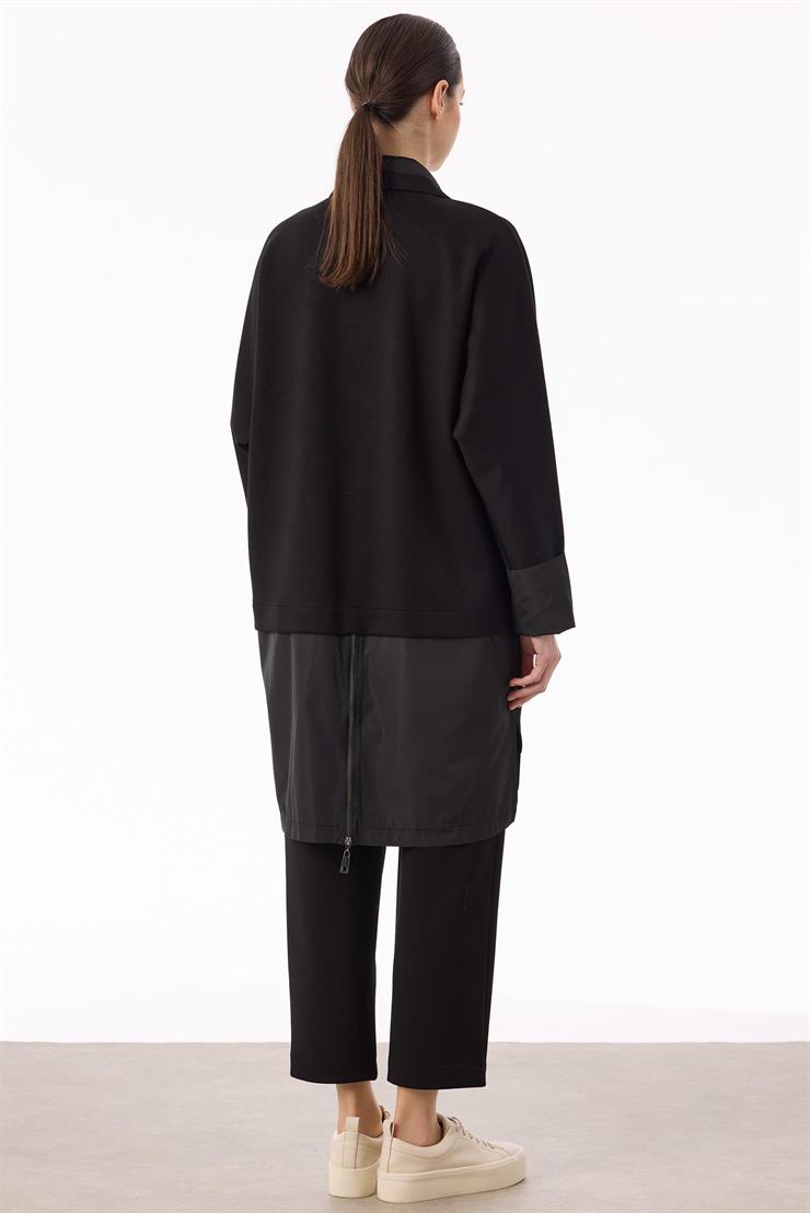 Teknik Kumaş Detaylı Önden Çıtçıtlı Takım SİYAH