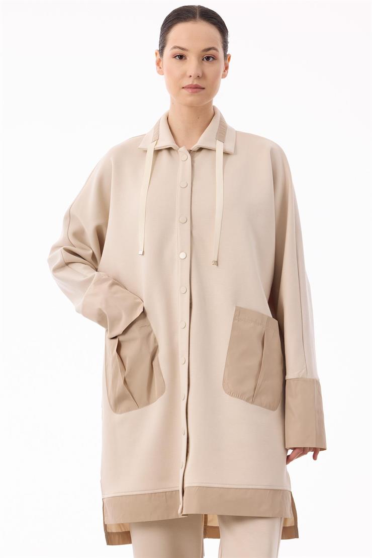 Teknik Kumaş Detaylı Önden Çıtçıtlı Takım BEJ