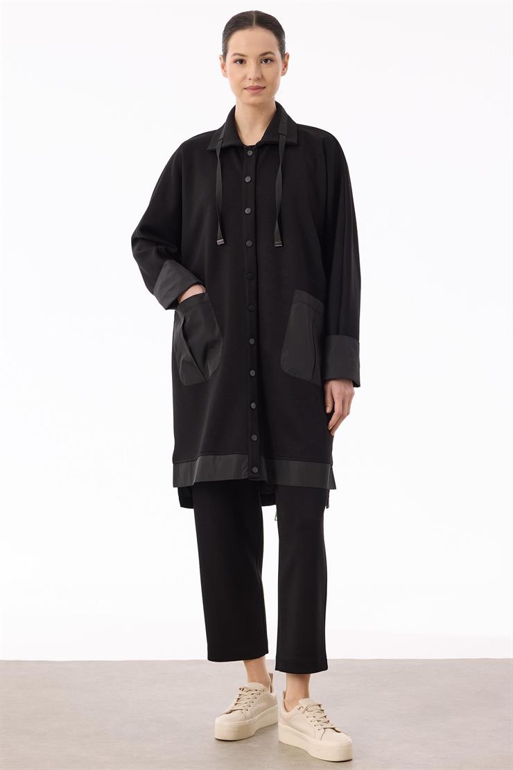 Teknik Kumaş Detaylı Önden Çıtçıtlı Takım SİYAH