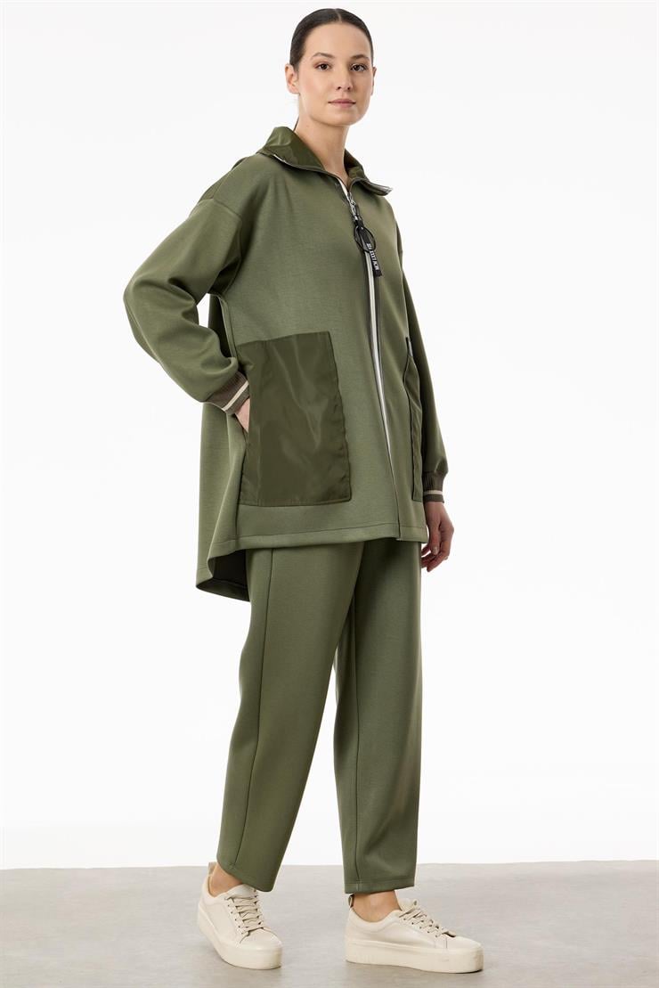 Triko Ve Teknik Kumaş Detaylı Takım HAKİ