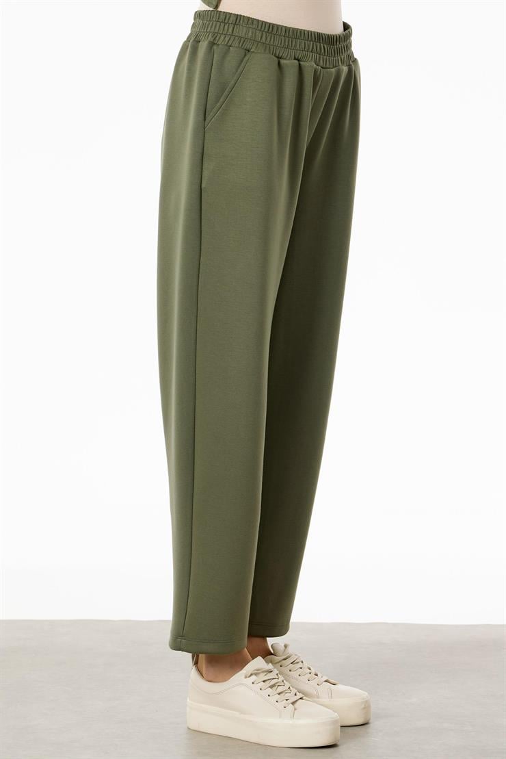 Triko Ve Teknik Kumaş Detaylı Takım HAKİ