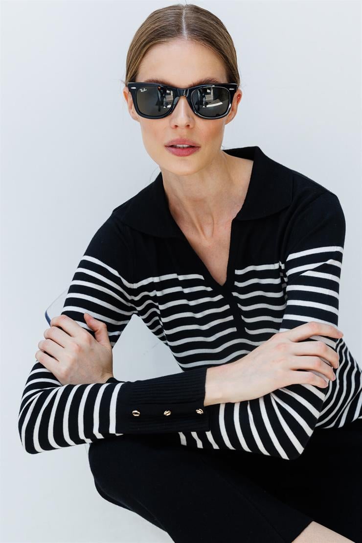 V Yaka Çizgili  Triko Bluz-Siyah-Ekru