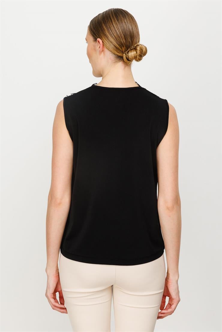 V Yaka Dantelli Atlet-SİYAH