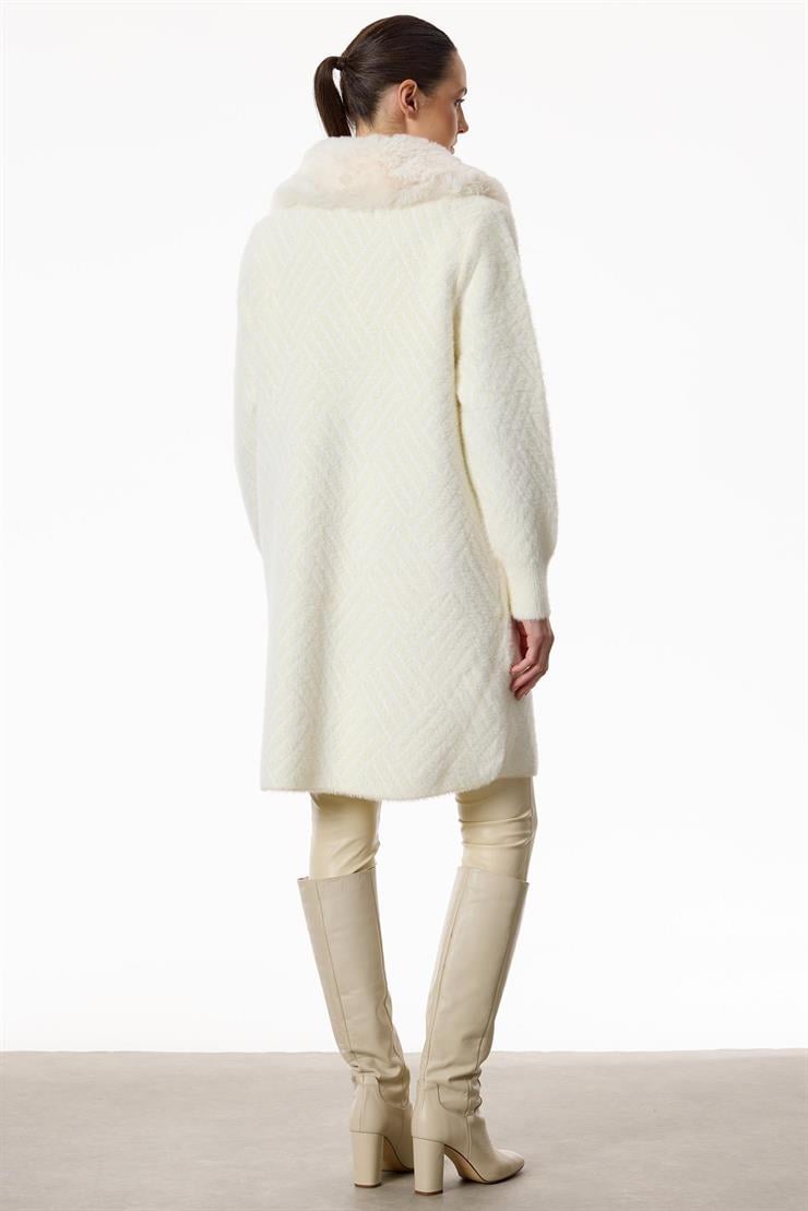 Yakası Kürklü Triko Kaban EKRU