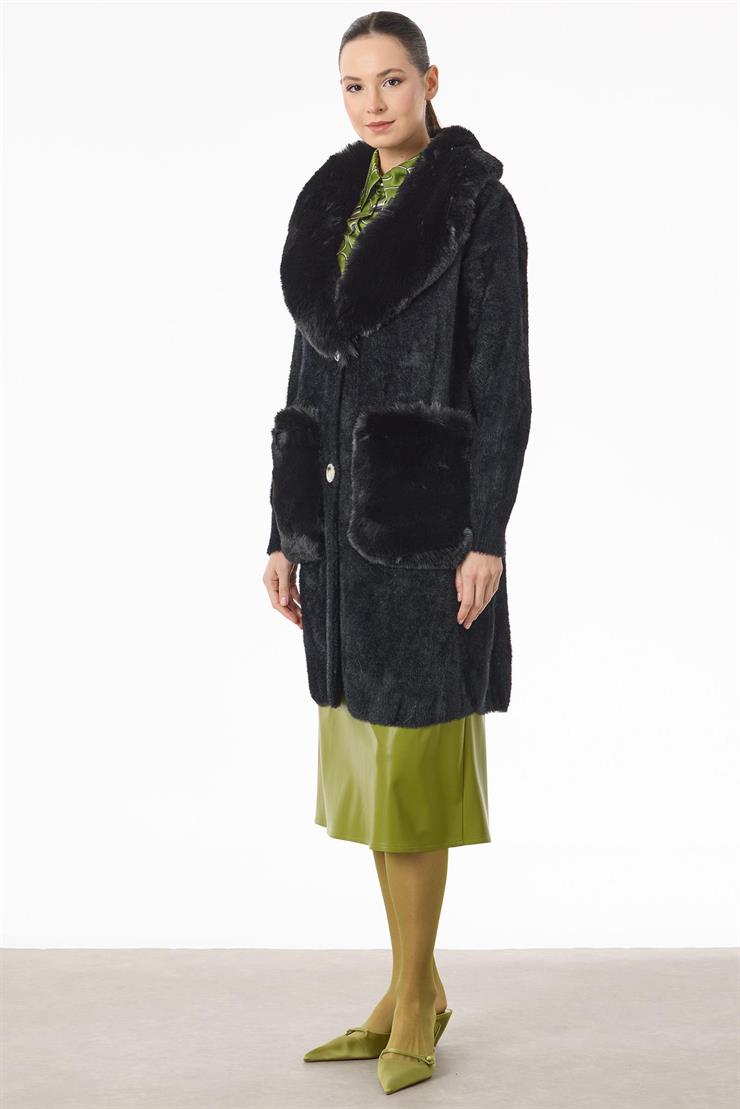 Yakası Ve Cepleri Kürklü Triko Kaban SİYAH