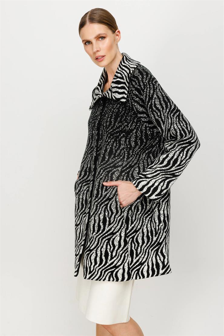 Zebra Desenli Triko Hırka-Siyah-Ekru