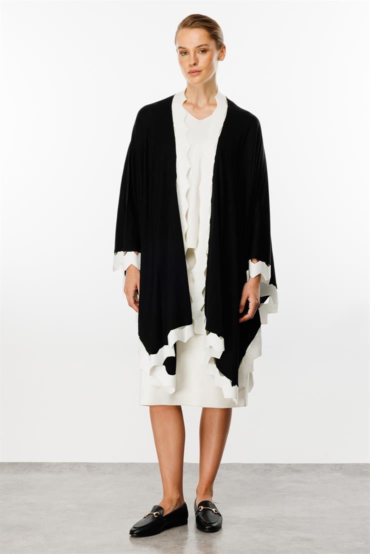 Zikzak Detaylı Triko Pelerin-Siyah-Ekru