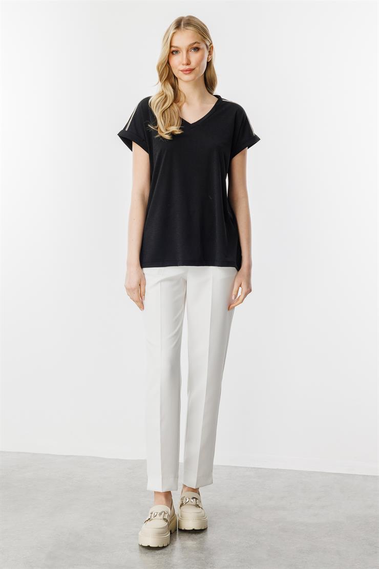 Zincir Detaylı V Yaka Bluz-SİYAH