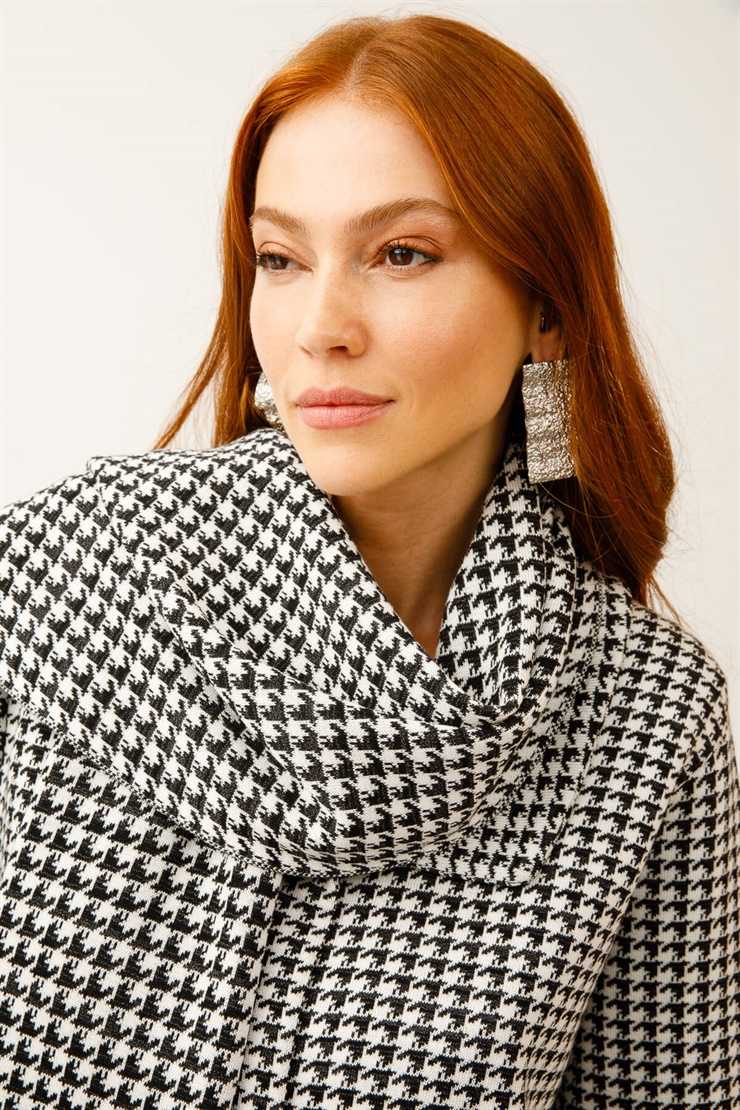 Kazayağı Desenli Pardesü ve Atkı Takım-Siyah-Ekru