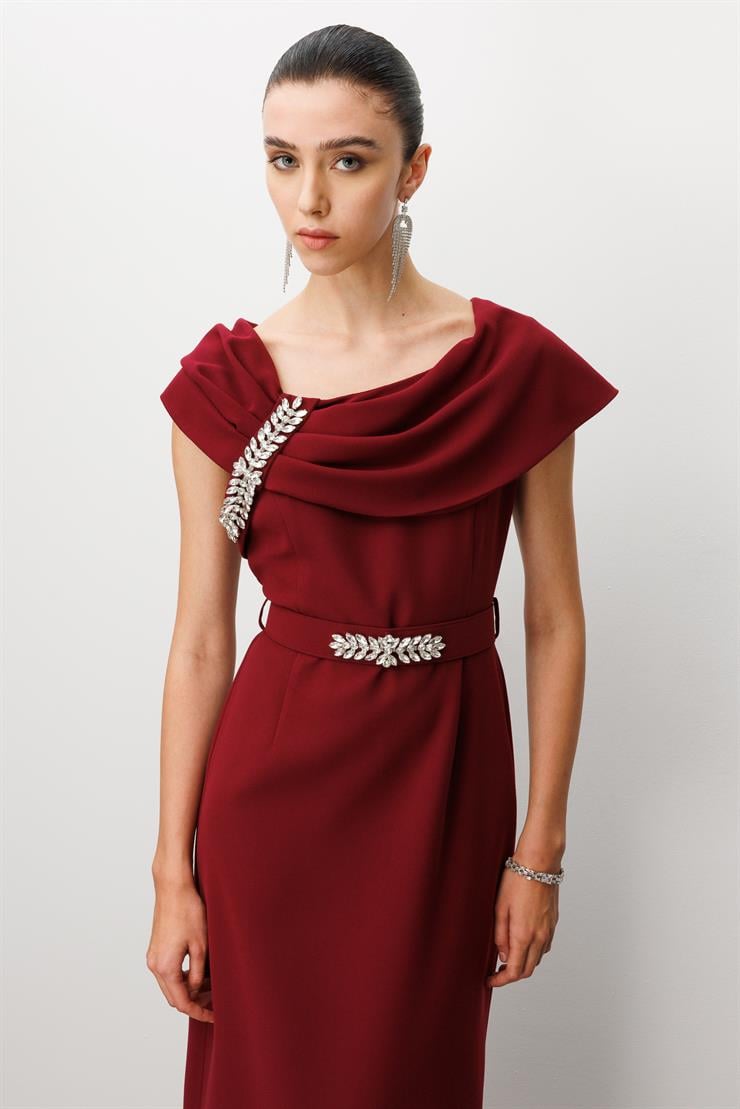 Modailgi  Aksesuar Detaylı Elbise Bordo