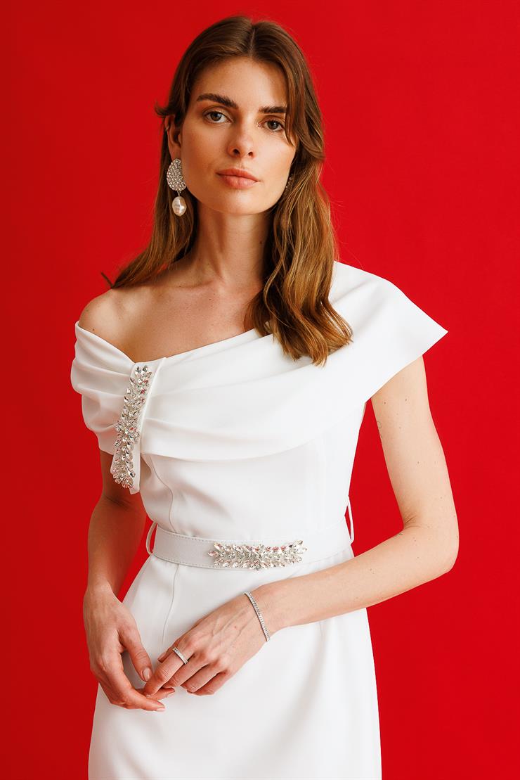 Modailgi  Aksesuar Detaylı Elbise Ekru