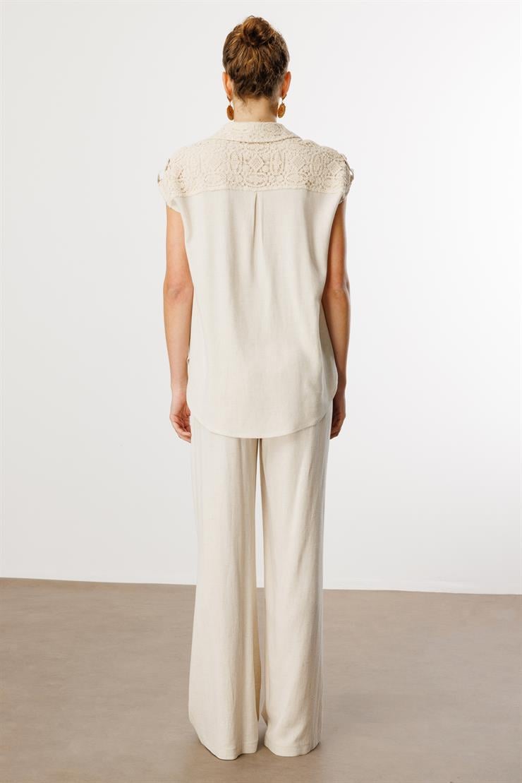 Modailgi  Apoletli Düşük Omuzlu Güpür Kumaş Detaylı Rahat Kesim Gömlek Orijinal