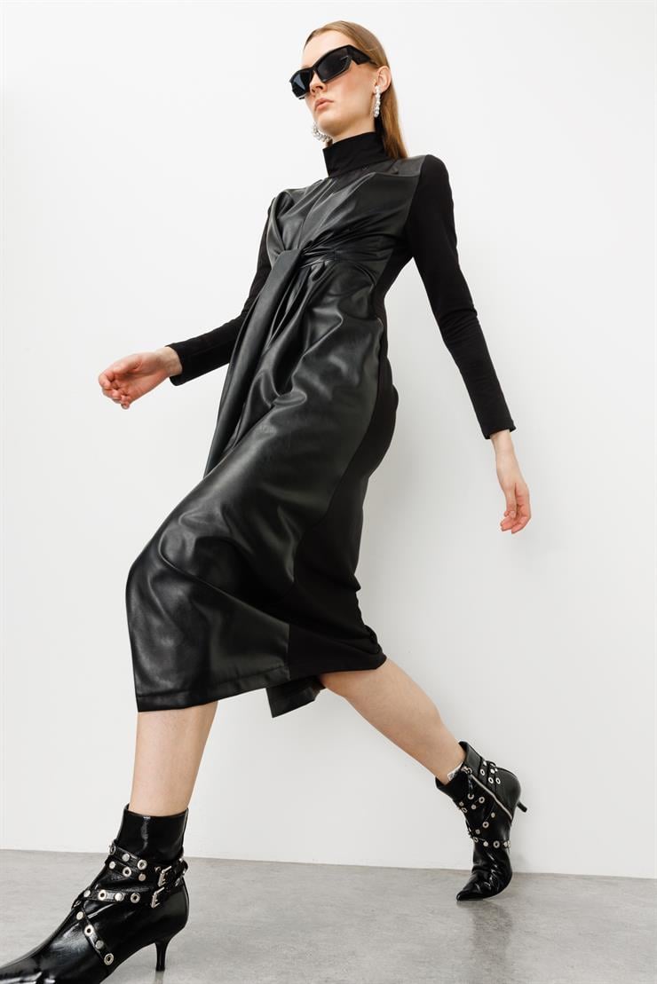 Modailgi  Bağlama Detaylı Yırtmaçlı Deri Elbise Siyah