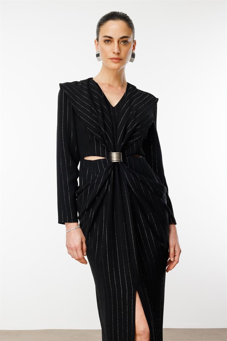 Modailgi  Belden Pencereli Halka Tokalı Simli Çizgili Elbise Siyah