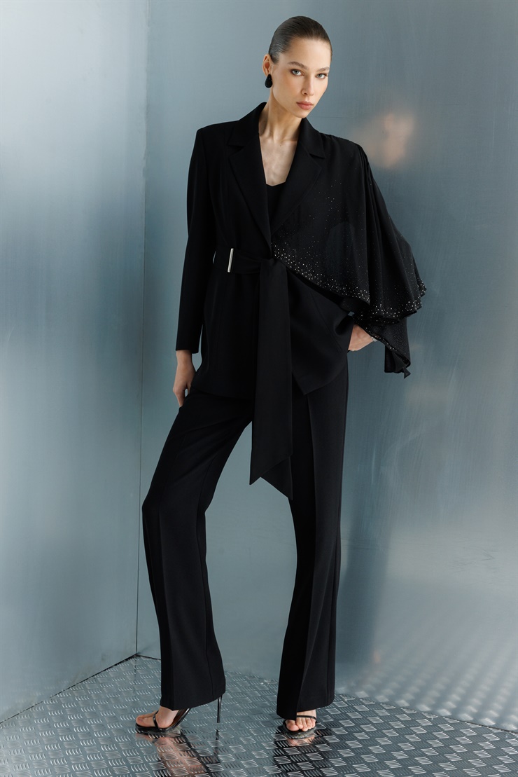 Modailgi  Beli Kuşaklı Tek Omuz Taş Detaylı Şifon Kollu Ceket - 45013 Siyah