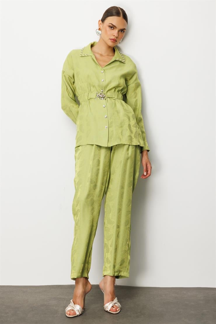 Modailgi  Beli Lastikli ve Toka Detaylı Yakası İnci İşlemeli Tunik Yeşil