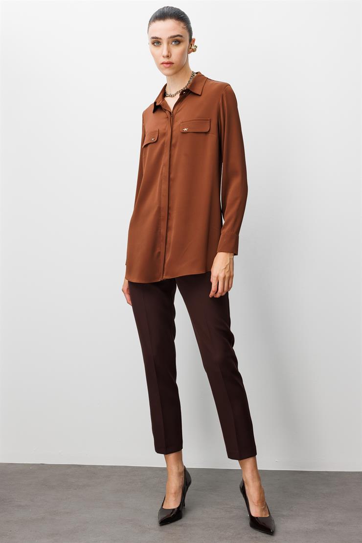 Modailgi  Cep Kapaklı Kolları Apoletli Saten Gömlek Kahve