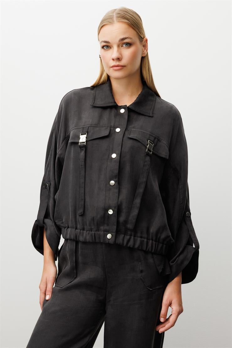 Modailgi  Cepleri Metal Aksesuarlı Beli Lastikli Gömlek - 40039 Siyah