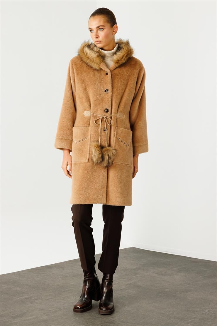 Modailgi  Cepleri Trok Detaylı Kapüşonlu Peluş Kaban Vizon