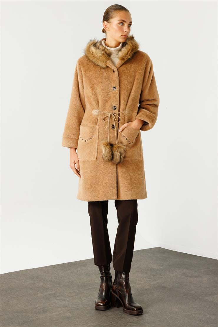 Modailgi  Cepleri Trok Detaylı Kapüşonlu Peluş Kaban Vizon