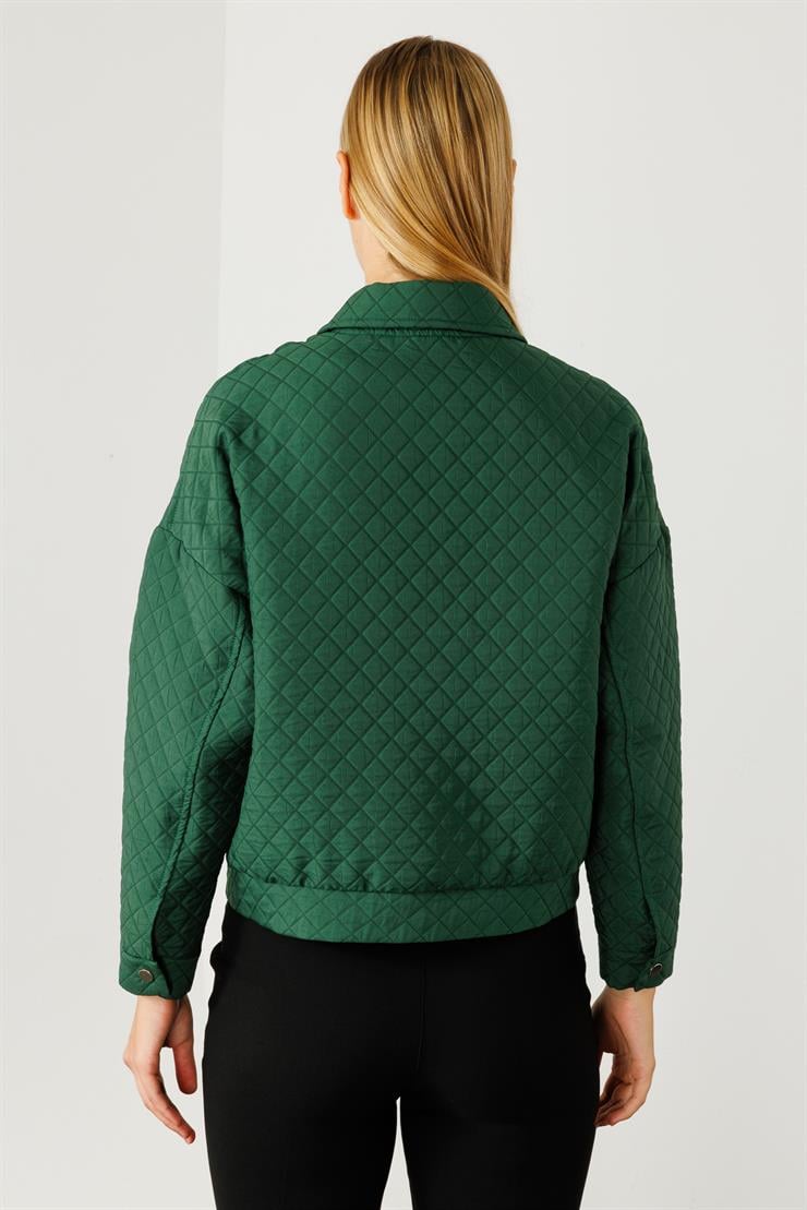 Modailgi  Cepleri Trok Detaylı Kısa Kapitone Mont Yeşil