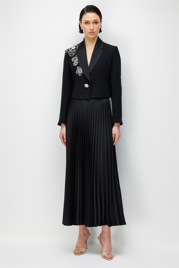 Modailgi  Çiçek Desen Taş Aksesuarlı Tek Düğme Krop Ceket - 35022 Siyah