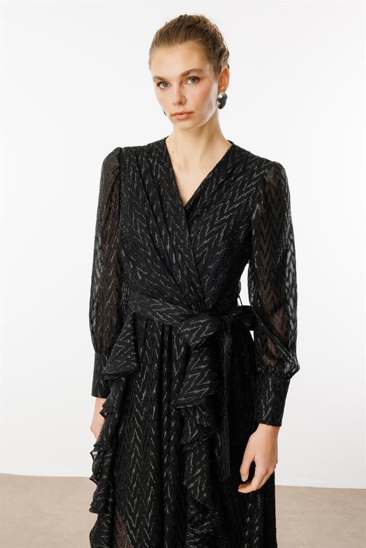 Modailgi  Çift Volanlı Simli Zikzak Desenli Kruvaze Elbise Siyah