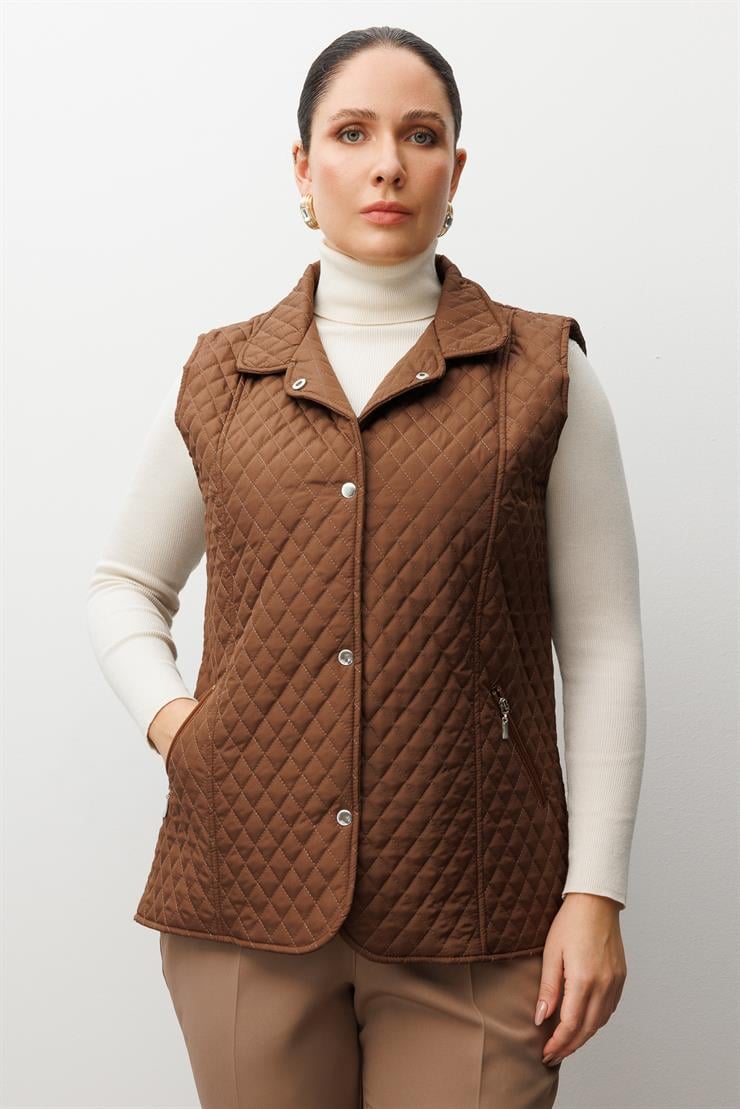 Modailgi  Çıtçıt Kapamalı Ekose Desen Kapitone Yelek Kahve