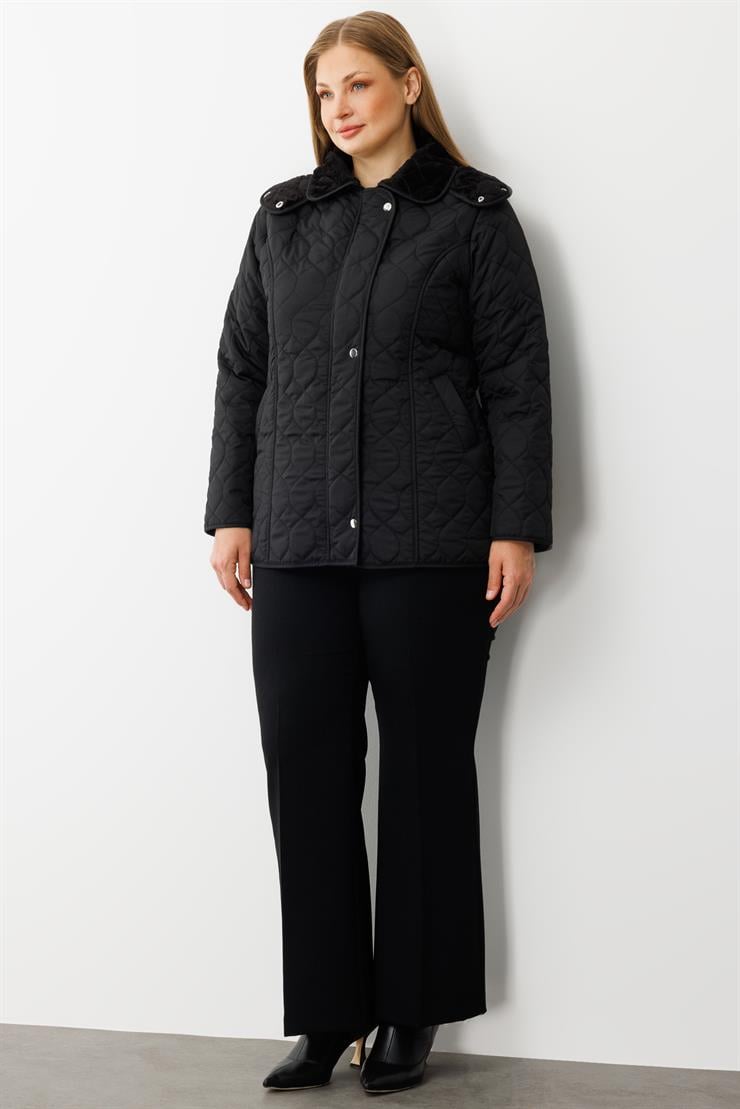 Modailgi  Çıtçıtlı Fermuarlı Soğan Desenli Kapüşonlu Kısa Kapitone Kaban Siyah